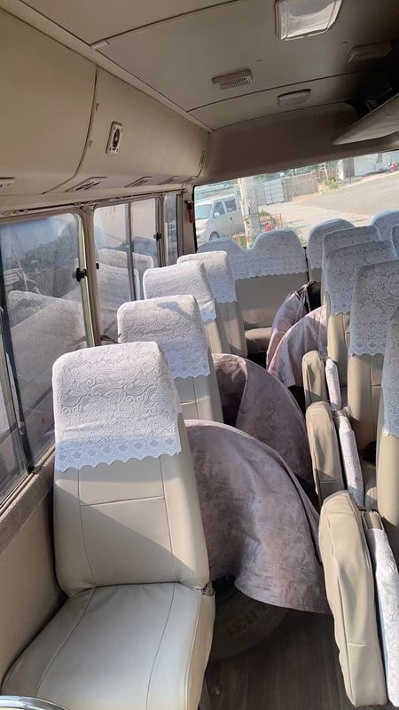 サイズ L x W x H mm 8040 x 2480 x 3160 と タイヤ 6.50-16 7m 23席コースターバス