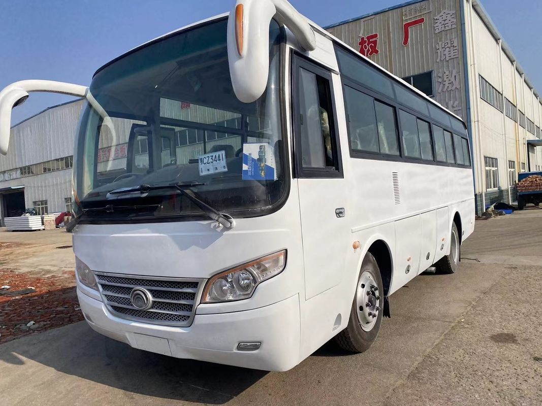 ディーゼルエンジンのバス バス 燃料型ディーゼルと最大速度 111 130 km/h