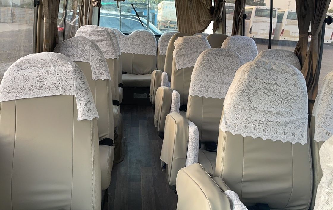 1690/1490mm フロント/バック・トラック 高屋根コースター バス 23 6 座席とディーゼルエンジン