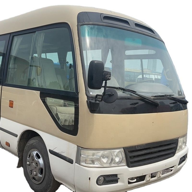 中古トヨタコースター 30人座バス 6-8L エンジン容量と最大電源113/5200kw