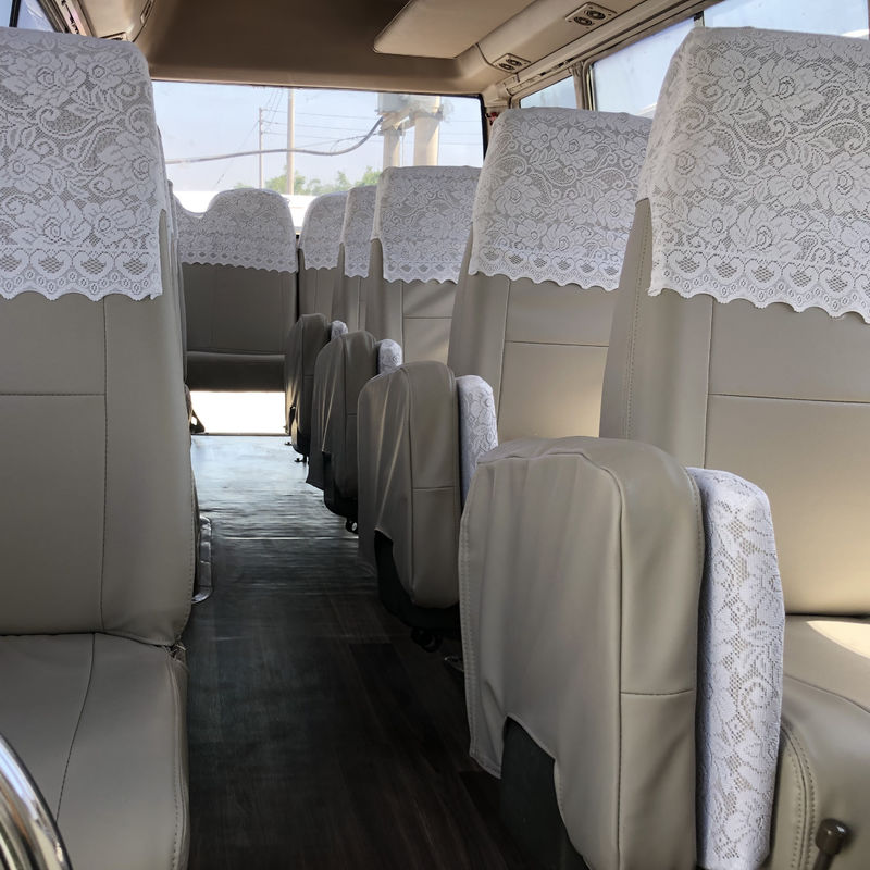 30席とディーゼルエンジンを備えた手頃な価格の中古トヨタコースターバス