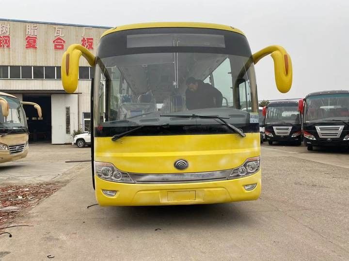 左駆動ディーゼルエンジン 70人座 中古バス バス ユーロ3 補助方向付けオプション