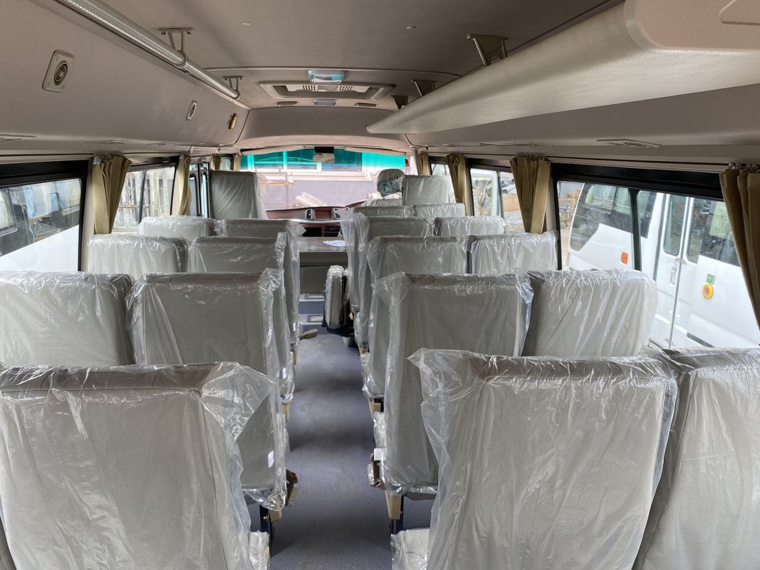 RHDトヨタ 30人座 オースターバス ディーゼル燃料タイプ 4 6L エンジン容量