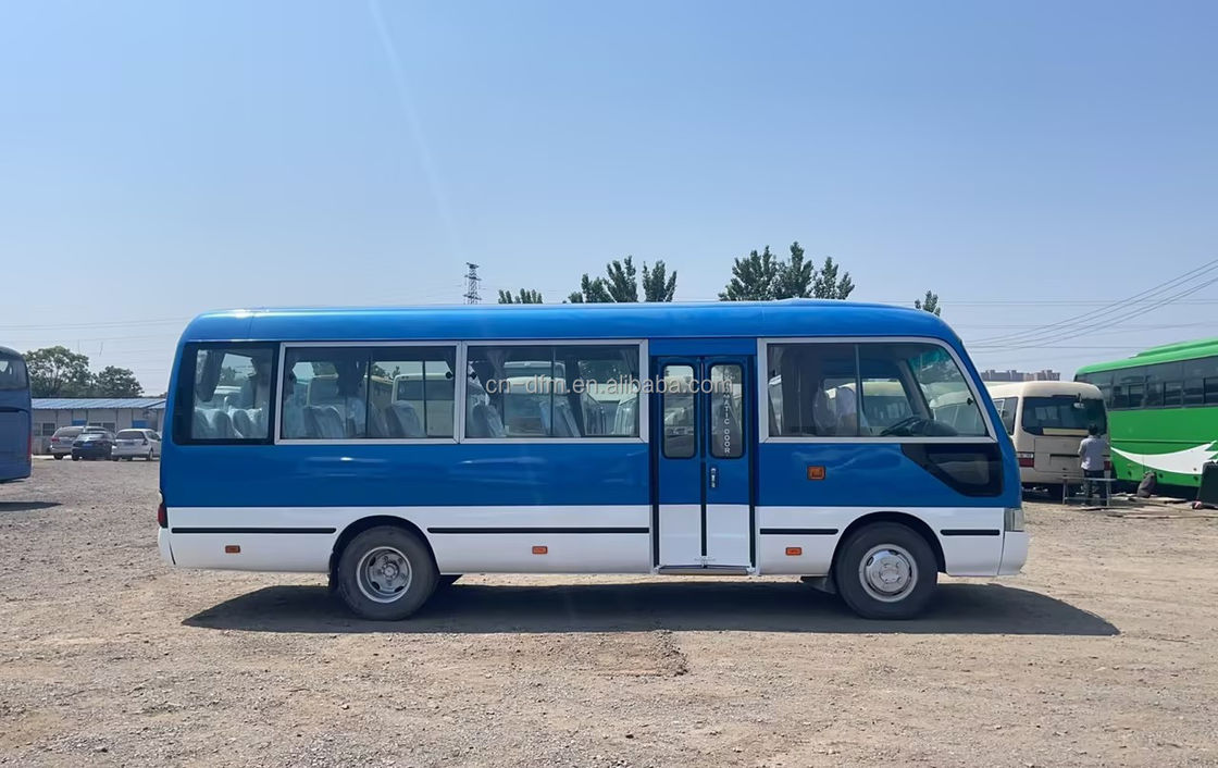 16-30 席 ユーロ3 排放基準のトヨタ・コースターバス 中古 状態良好