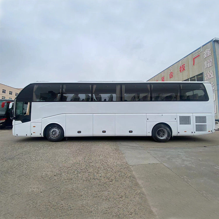 50席 60席 65席 バス トゥーリスト バス 豪華 バス 6-8L エンジン容量