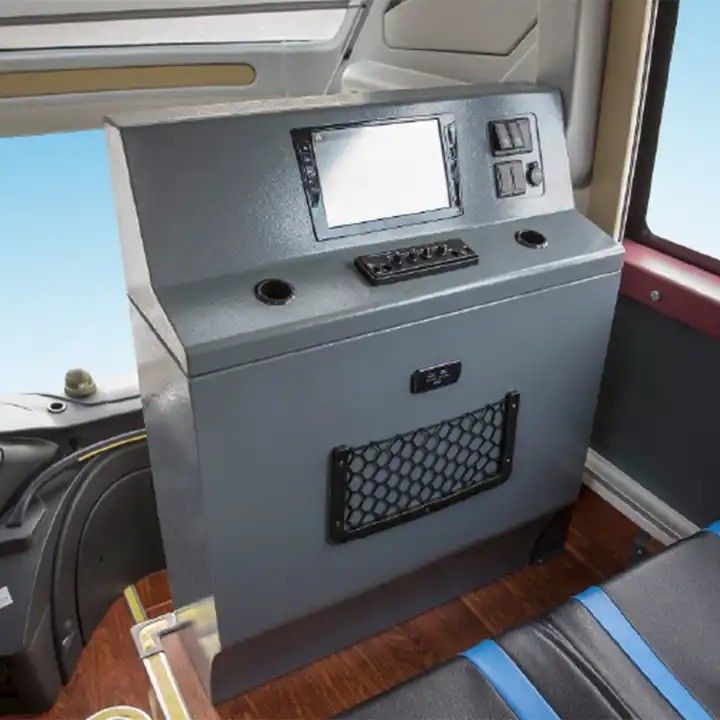 中古 バス 336hp 50-60席 大きなスペース FAST 6DS180T トランスミッション 6-8L エンジン容量