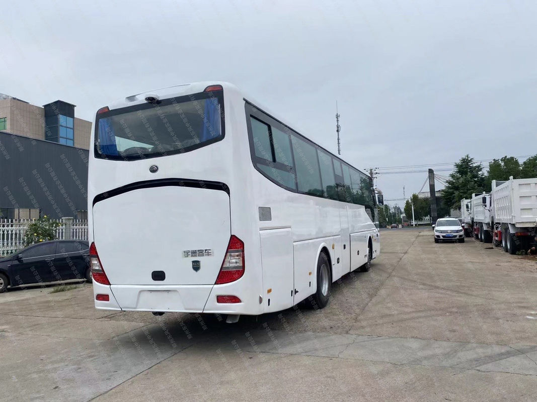 65席LHD旅客バス 良好な状態 デイゼル燃料 中古 白色バス バス 格安