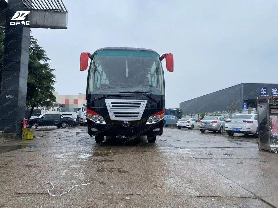 アフリカ市場用55席の古車バス 4X2 LHDドライブタイプと最大速度100 Km/h