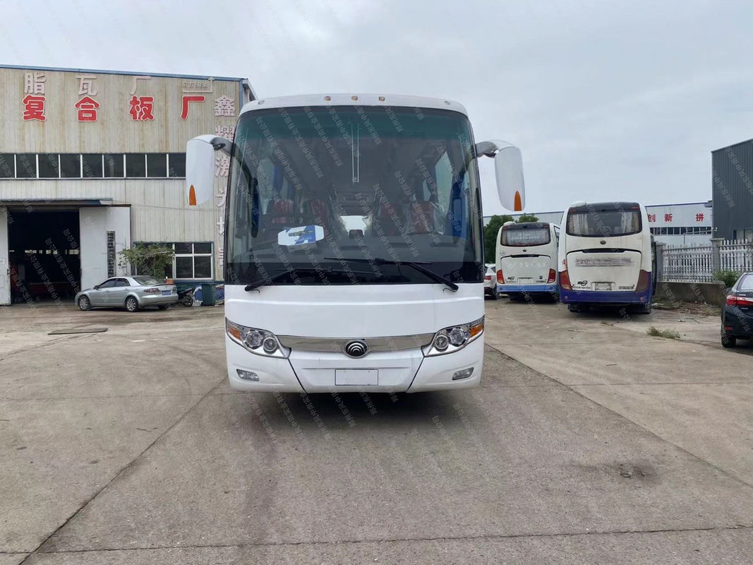 豪華バス デイゼル燃料で50席のバス