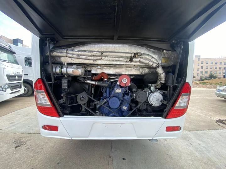 65 席 乗用バス バス バス 状態良好 エンジン容量 6 8L