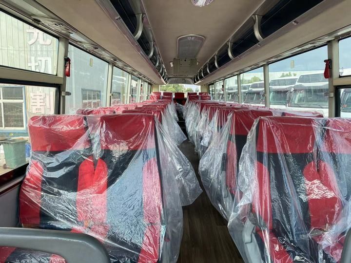 65 席 乗用バス バス バス 状態良好 エンジン容量 6 8L