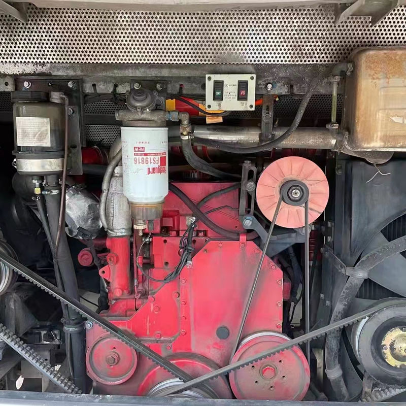 10.5m 観光都市バス 33人の乗客 YC6J220-30 エンジンのドバイのバス