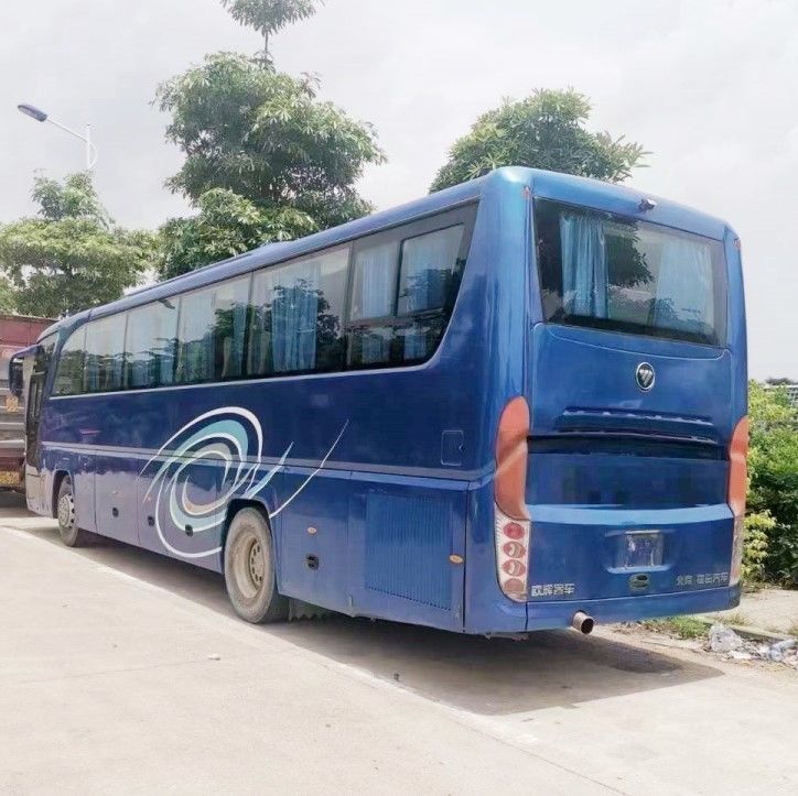 耐久性のある中古 12m トゥーリストバス バス 50席と葉のスプリングサスペンション