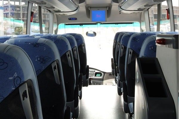 ステアリング 60 席 12m カミンズ エンジン 中古 バスとバス