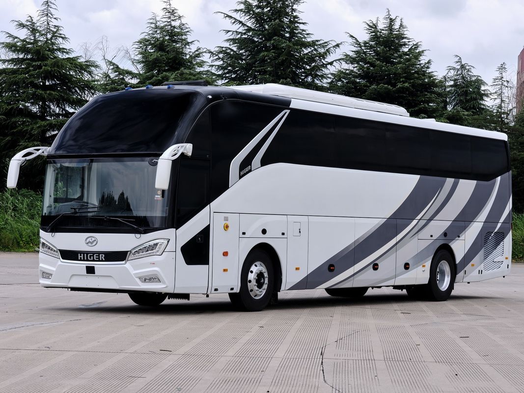 燃料ディーゼル 12m 左方向運転 乗用車 バス 53席のボディデザイン
