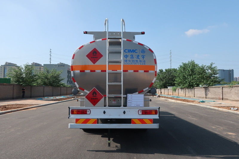 CIMC LINYU 6*4 24m3 アルミニウム合金 燃やす液体燃料輸送用タンカー