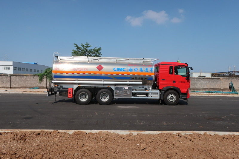 CIMC LINYU 6*4 24m3 アルミニウム合金 燃やす液体燃料輸送用タンカー