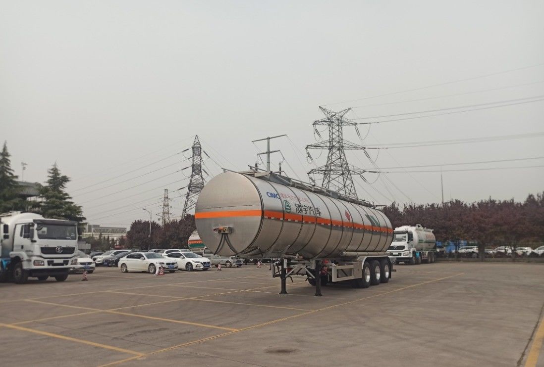 CIMC LINYU 46000L アルミニウム合金燃料タンカー トレーラー トラック ホールベース 6150 1310 1310
