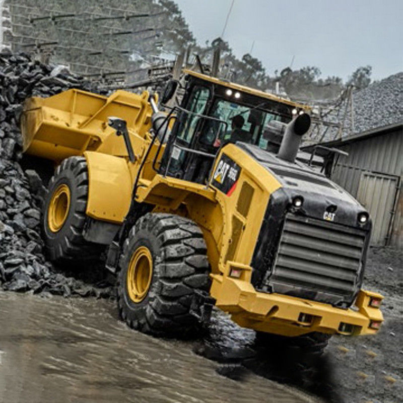 6 トンのカタピラー 966L 低燃費で良好な状態の車輪ロード機