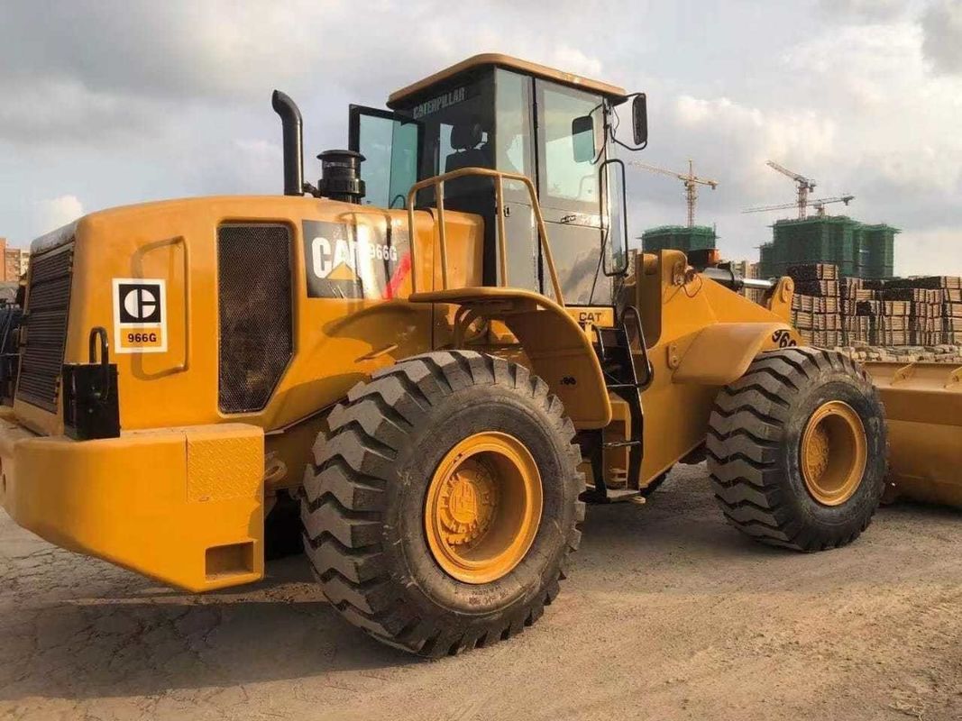 6トンのキャット 966G フロントエンド 中古キャタピラーホイールローダー 正規エンジンの状態良好