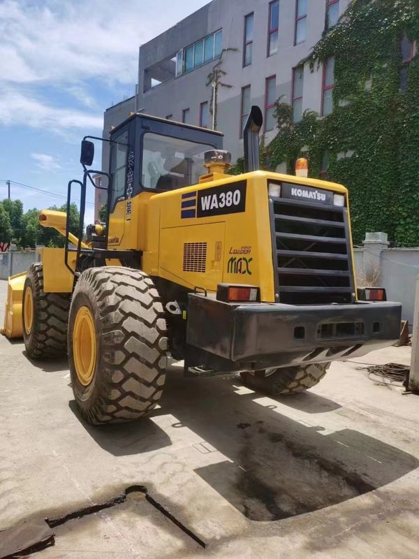 4トンの名乗荷重で長さ4.78mの正面積載機 オリジナル380-3コマツー積載機