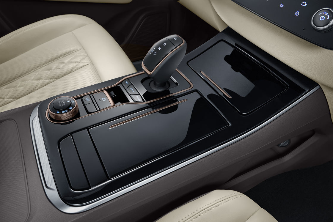 人気 ドンフェンリッチ 7 4*2 LHD ガソリン自動ピックアップ トラック マックス速度 170km/h