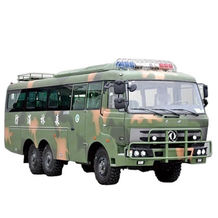EURO 3 ディーゼル 4x4 オフロード バス 4890kg 名乗荷重と6700ml 排放容量