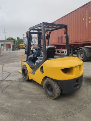 3t 建設用フォークリフト 14.4 kw のモーターパワー